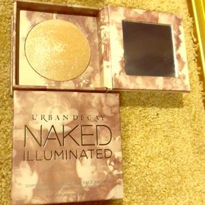 Urban Decay Naked Illuminated